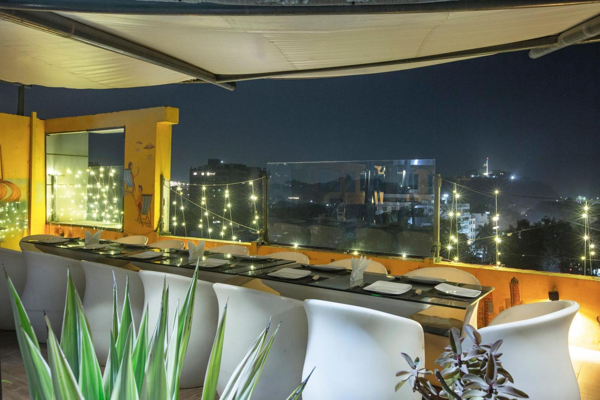 Vesta Grand Central Udajpur Exteriér fotografie