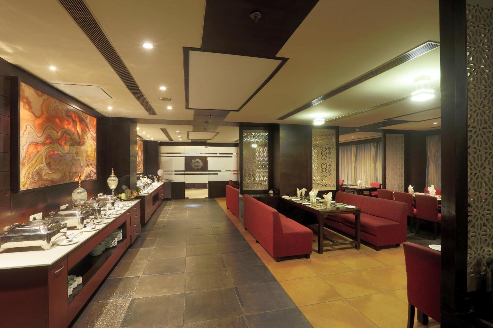 Vesta Grand Central Udajpur Exteriér fotografie